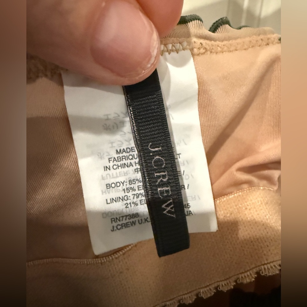 J. Crew women’s olive Green One-Piece Swimsuit, size 4, excellent condition. - Picture 4 of 7